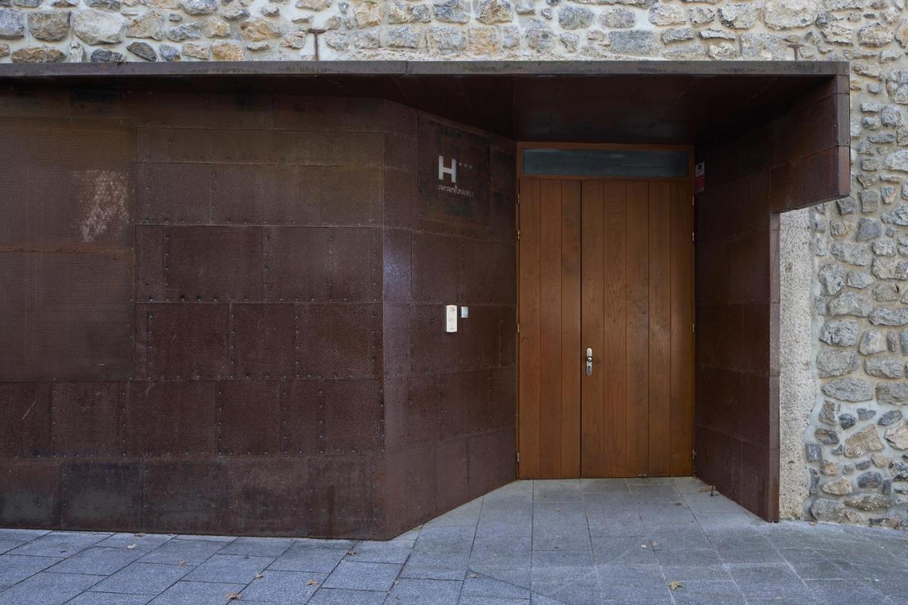 Iraipe Santuario De Arantzazu Hotel Oñate المظهر الخارجي الصورة